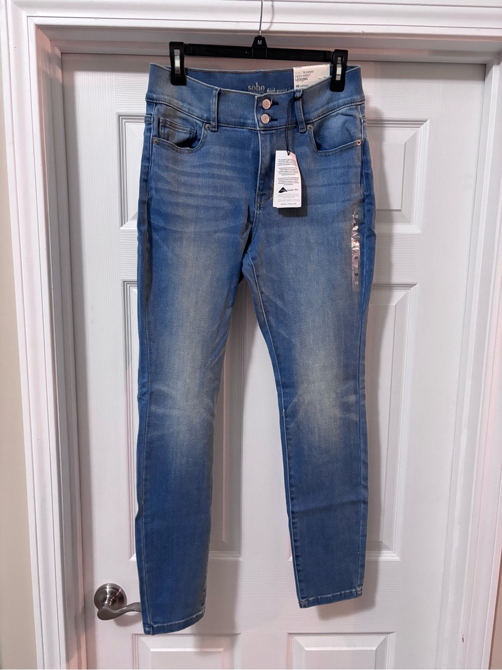 New York & Company Women's Skinny Jeans - Light Blue Wash